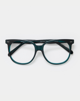 Maya Deep Green Blue Light