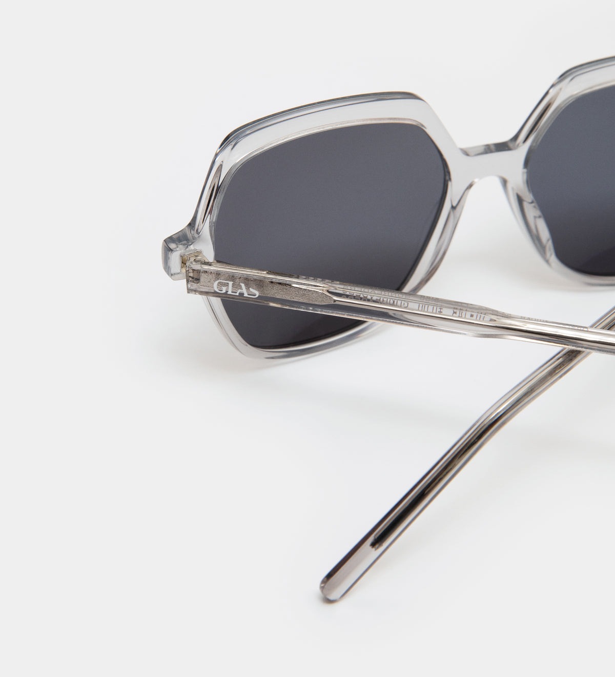 Andrea Smoke Progressive Sun Reader