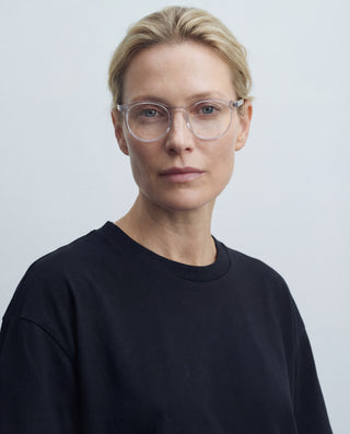 Emily Quartz Readers