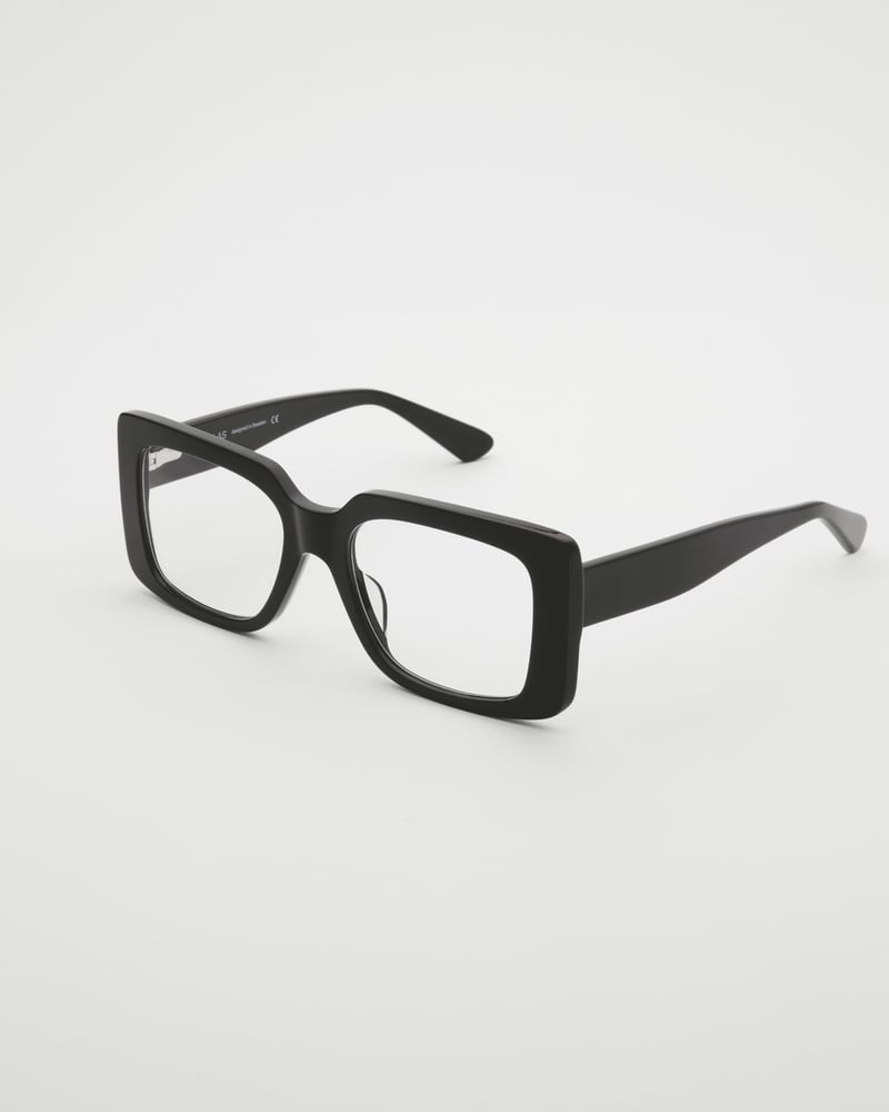 Estrid Black Readers