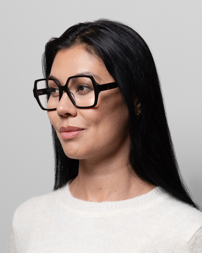 Janice Classic Havana Blue Light