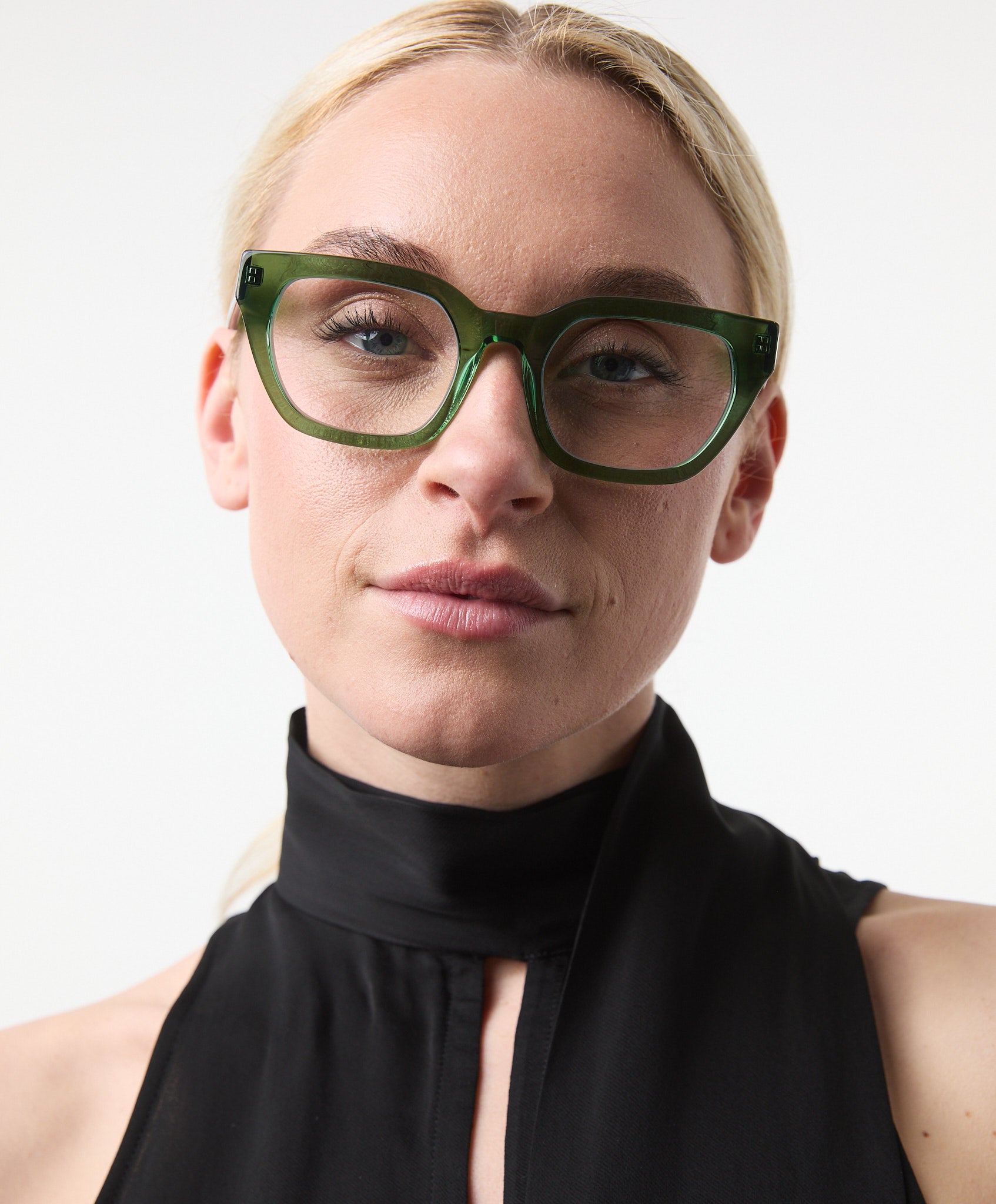 Kiara Forest Green Blue Light