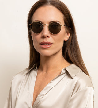 Lucy klassinen Gold Aurinkolasit