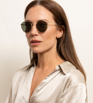Lucy klassinen Gold Aurinkolasit