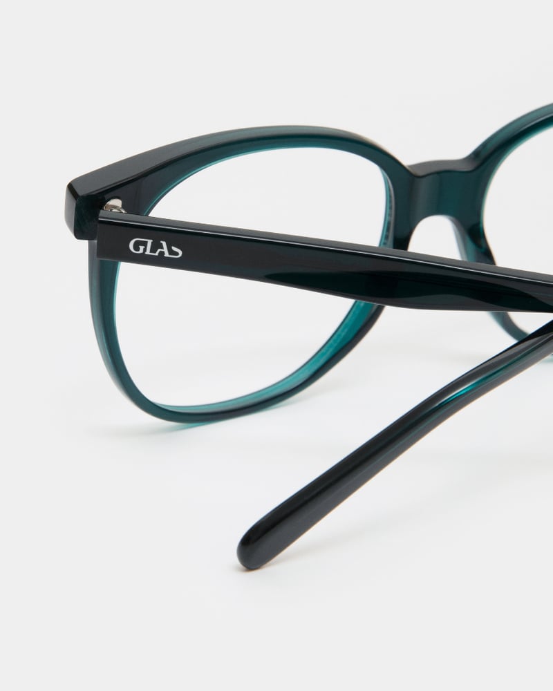 Maya Deep Green Readers