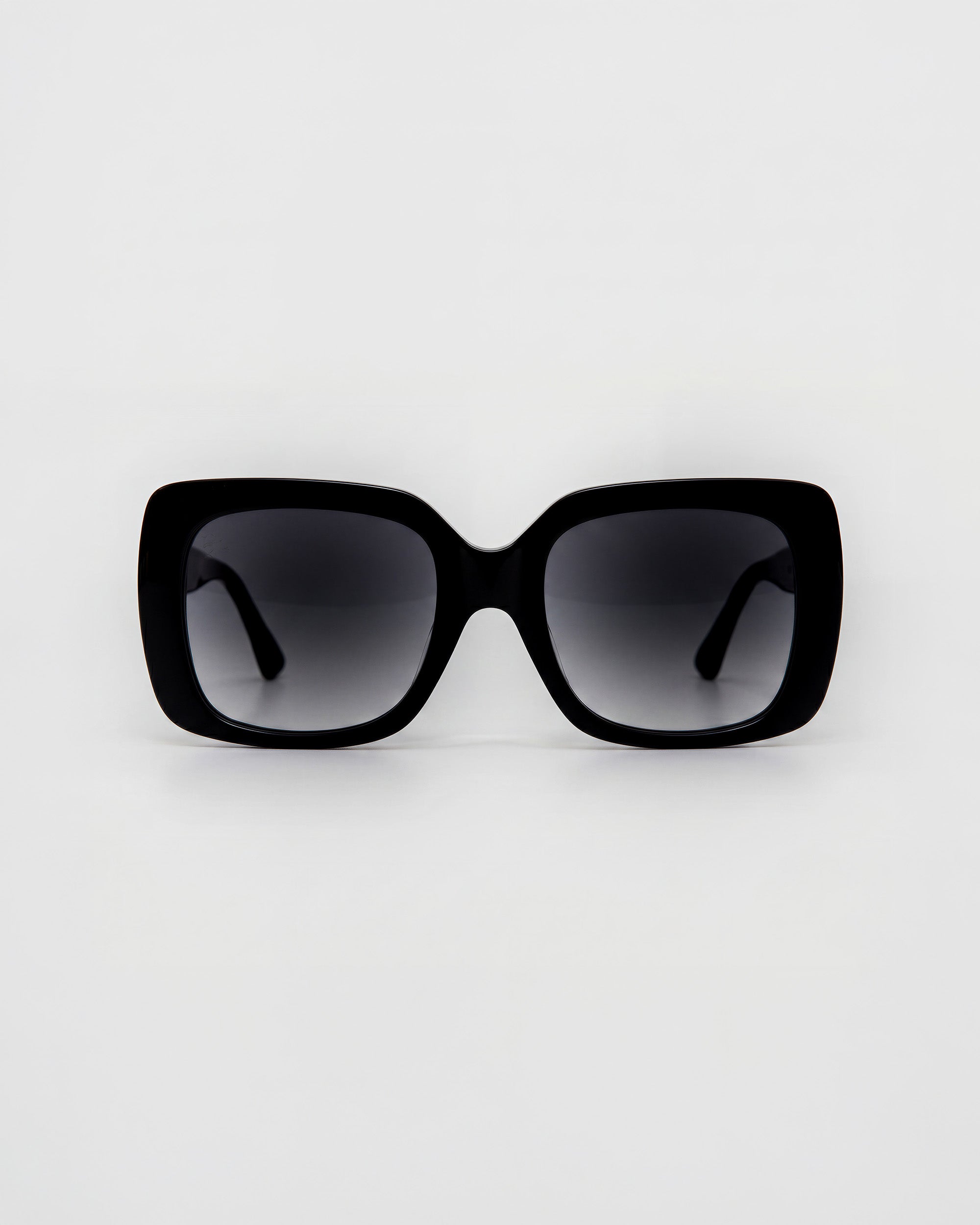 Mio Black Sunglasses